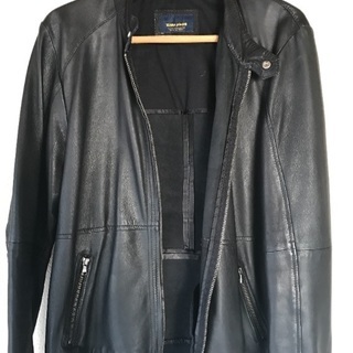 メンズ ZARA レザージャケットMサイズの画像