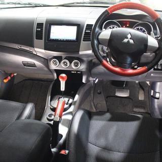 【車検２年付】  三菱 アウトランダー 2.4 ローデスト 24G 4WD 社外ナビ/地デジ/ETC☆自社ローン・オートローン全国対応の画像