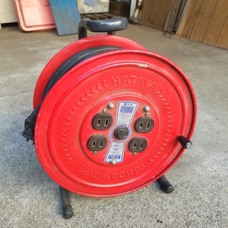 ハタヤ コードリール  15A 30メートル S-30