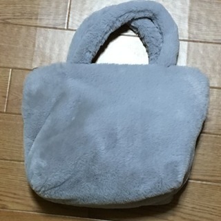 モコモコな可愛い手提げ鞄　