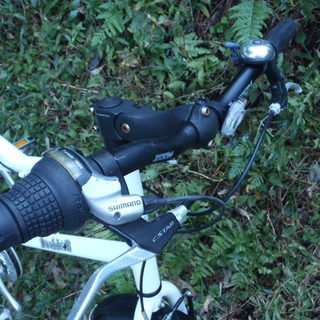 国内メーカーのミニベロ　中古自転車　203の画像