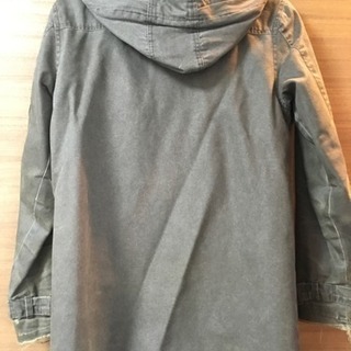 CECIL McBEEのコートの画像