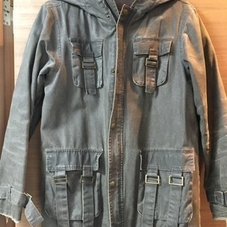 CECIL McBEEのコート