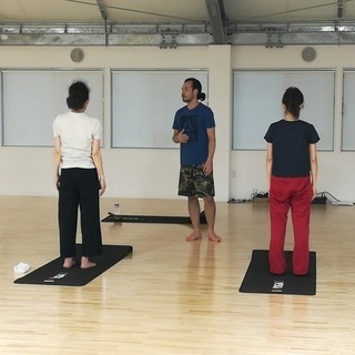 【12月（水）夜のクラス】マインドフルネス（瞑想）でストレスを軽減し健康でポジティブな自分を。/ReebokONEアンバサダー松川明広/AKIの画像