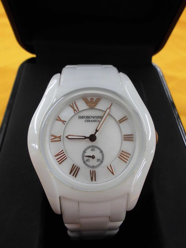 エンポリオアルマーニ/EMPORIO ARMANI クォーツ 腕時計 CERAMICA セラミカ AR1418 レディース 西岡店