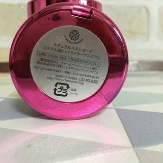 ☆新品と開封済み☆パウダーファンデとハイライト✨の画像