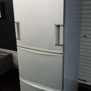 シャープ　両開　3ドア冷蔵庫　2010年　345L　シルバー　市内配達無料　*H*