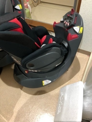 Aprica チャイルドシート