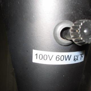 間接照明電気スタンド４台３０００円電球無し(近ければ配達します）の画像