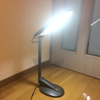 デスク照明の画像