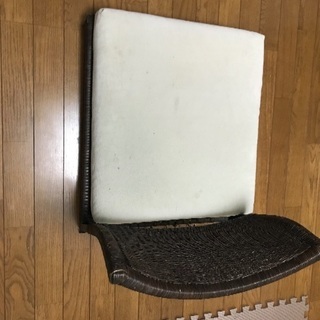 竹のテーブル おまけありの画像