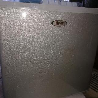 1ドア冷蔵庫　(未使用)の画像