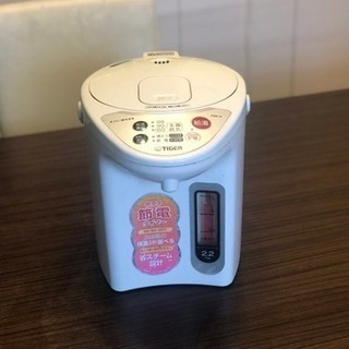 電気ポットの画像