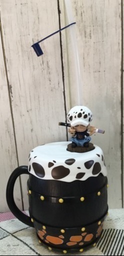 ワンピース・ロー未使用☆ユニバーサルスタジオジャパン限定 ☆ワンピース☆祝杯ボトル☆トラファルガー・ロー