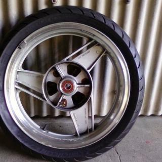 ｶﾜｻｷ ZX-10 ﾘﾔﾎｲｰﾙ&ﾀｲﾔ その②の画像