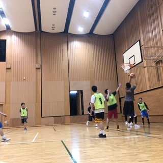 ワイワイ楽しくバスケ♪