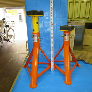 ４輪自動車用リジットラック2台