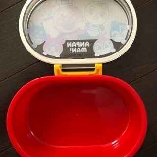 アンパンマンお弁当箱 すかいらーくの画像