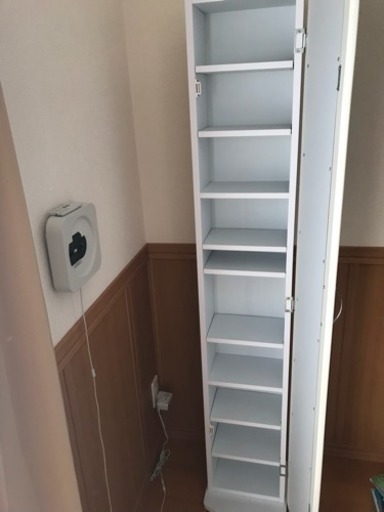 収納棚