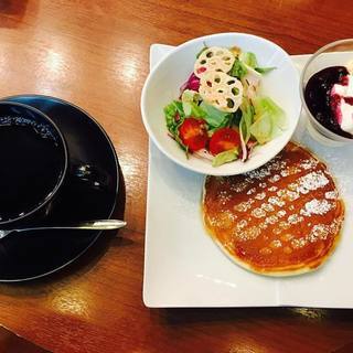  ＊朝開催＊丸の内・ちょっと大人の朝食会！！♡みんなで仕事前にお...
