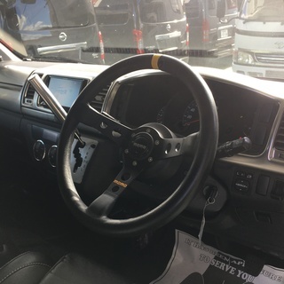 レジアスエース　スーパーGL ディーゼル　社外エアロ・ボンネット　ESSEX18AW　ベッドキット　ﾛｰﾀﾞｳﾝ　ハイエースの画像