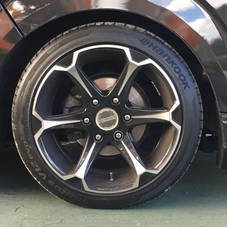 レジアスエース　スーパーGL ディーゼル　社外エアロ・ボンネット　ESSEX18AW　ベッドキット　ﾛｰﾀﾞｳﾝ　ハイエースの画像