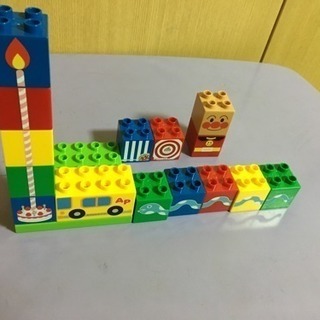 アンパンマンのオモチャの画像