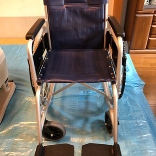 車椅子ですの画像