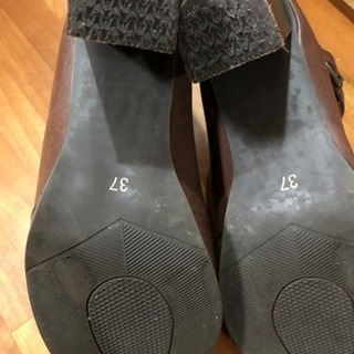 茶。ショートブーツ。37の画像