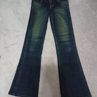値下げ【美品】EDWIN SOMETHING ヴィーナスジーンズ