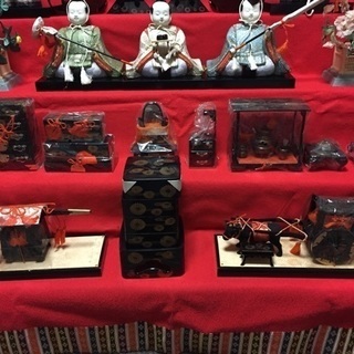7段飾り  雛人形  （木目込み）の画像