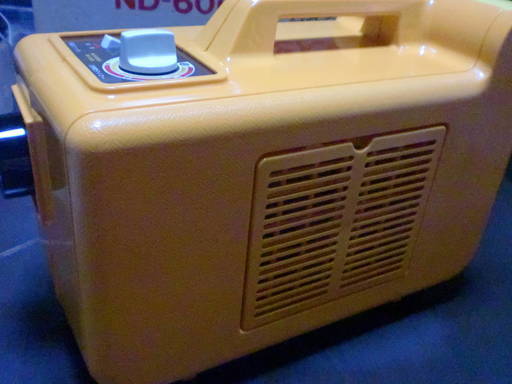 ニチデン レトロな布団乾燥機（ND-600)長期保管美品
