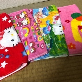 ハンドタオル8枚セットで100円の画像