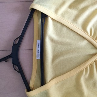 MK KLEIN 黄色 カーディガン Mサイズの画像