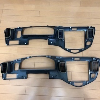 マツダMPV メーターパネルの画像