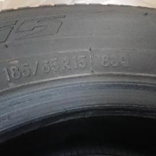 スタッドレスタイヤ 185/65R15 4本セット