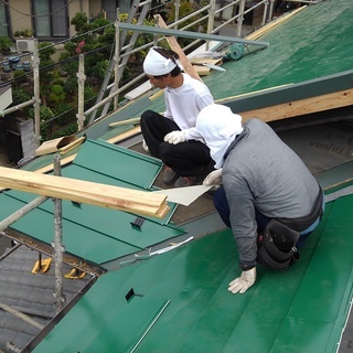 屋根工事一緒にやりませんか？の画像