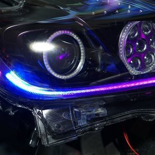 鈑金塗装、車検、エアロ取り付け塗装、全塗装やヘッドライトLED加工などのカスタム、ドレスアップ、事故修理,保険修理。 - 和泉市