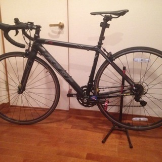 FELT F75  