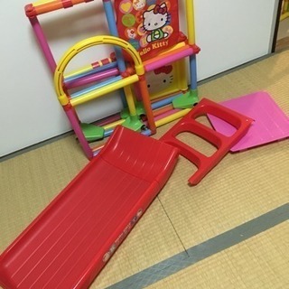 折りたたみ式 ジャングルジム滑り台の画像