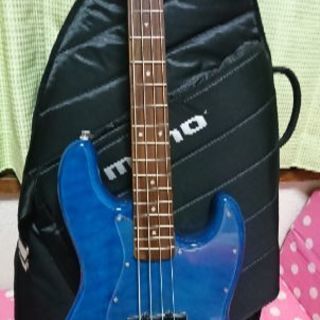 ベース青