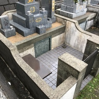 お墓の掃除致します。 − 福岡県