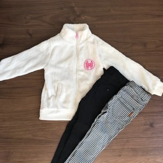 女の子110 ストレッチパンツ、パーカーのみ売り切れ
