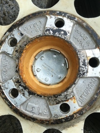 テリオスキッド15インチ5.5J pcd114.3off42