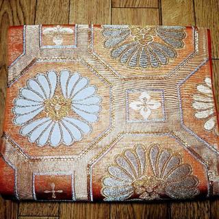    袋帯 六通 亀甲花文様 金コマ刺繍 オレンジの画像