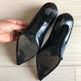 セルジオロッシのパンプス  サイズ37  黒の画像