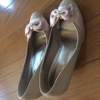 パンプスの画像