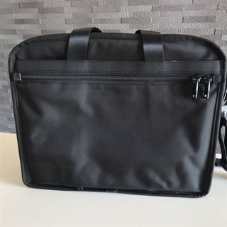 tumi チュミ ビジネスバッグの画像