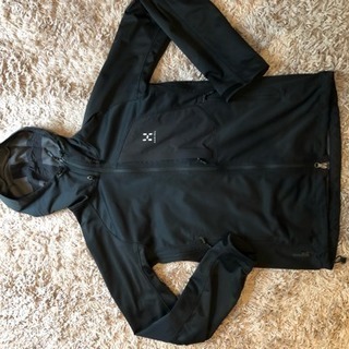 ホグロフス ulta hood xs ソフトシェル