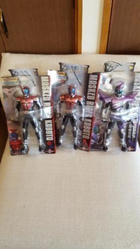 新品　仮面ライダーカブト　ビックサイズ　ソフビフィギュア　3体セット
